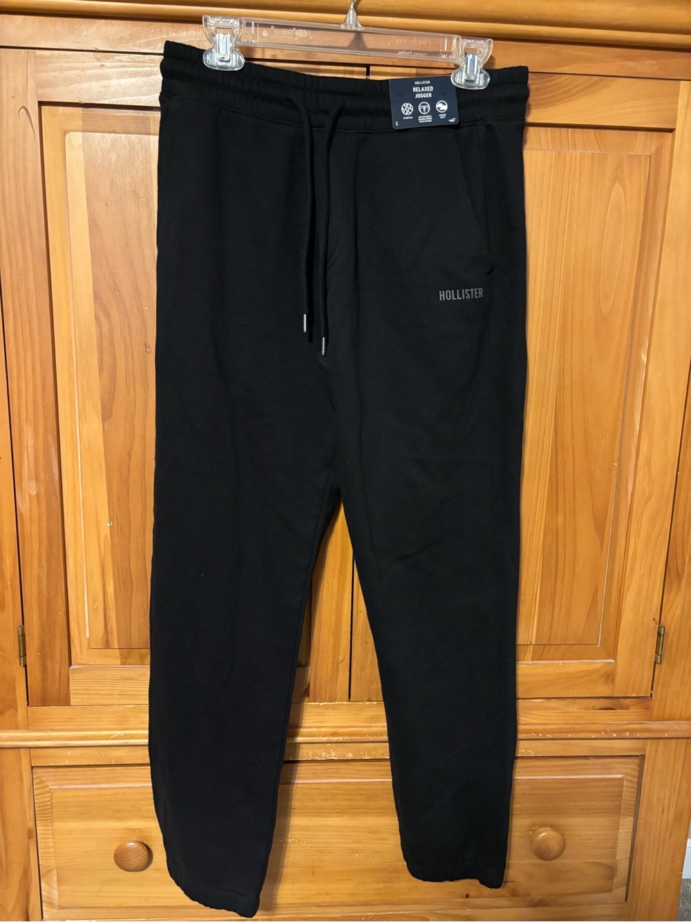 Hollister Men's Black Drawstring Fleece Joggers